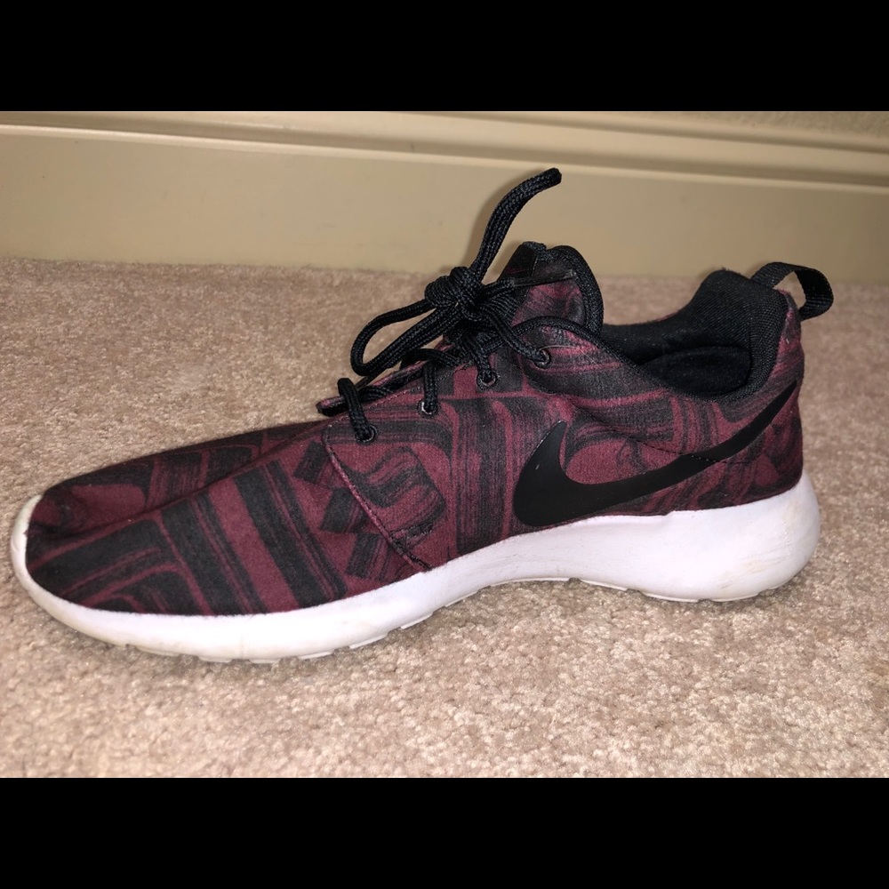 Nike shoes